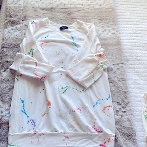 *like new* Vici sweatshirt (lightweight)